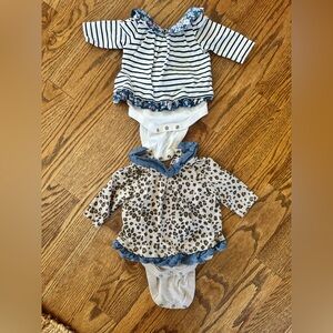 Baby Gap 0-3 Months Snap Onesies (2)
